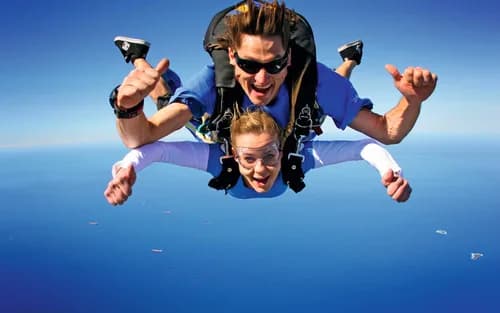 Tandem Skydiving Experience over Wollongong Beach