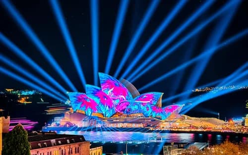 90-Minute VIVID Premium Sydney Harbour Catamaran Cruise