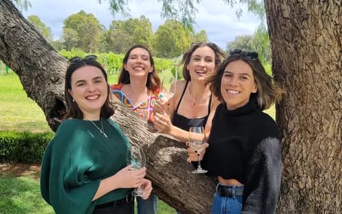 Hunter Valley Wine, Cheese and Chocolate Guided Tour